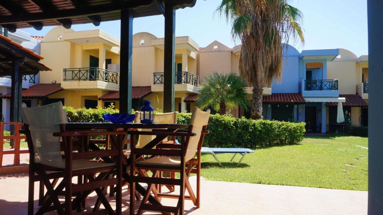 Eva'S Houses Nikiti Екстер'єр фото