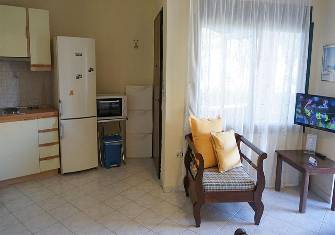 Eva'S Houses Nikiti Екстер'єр фото