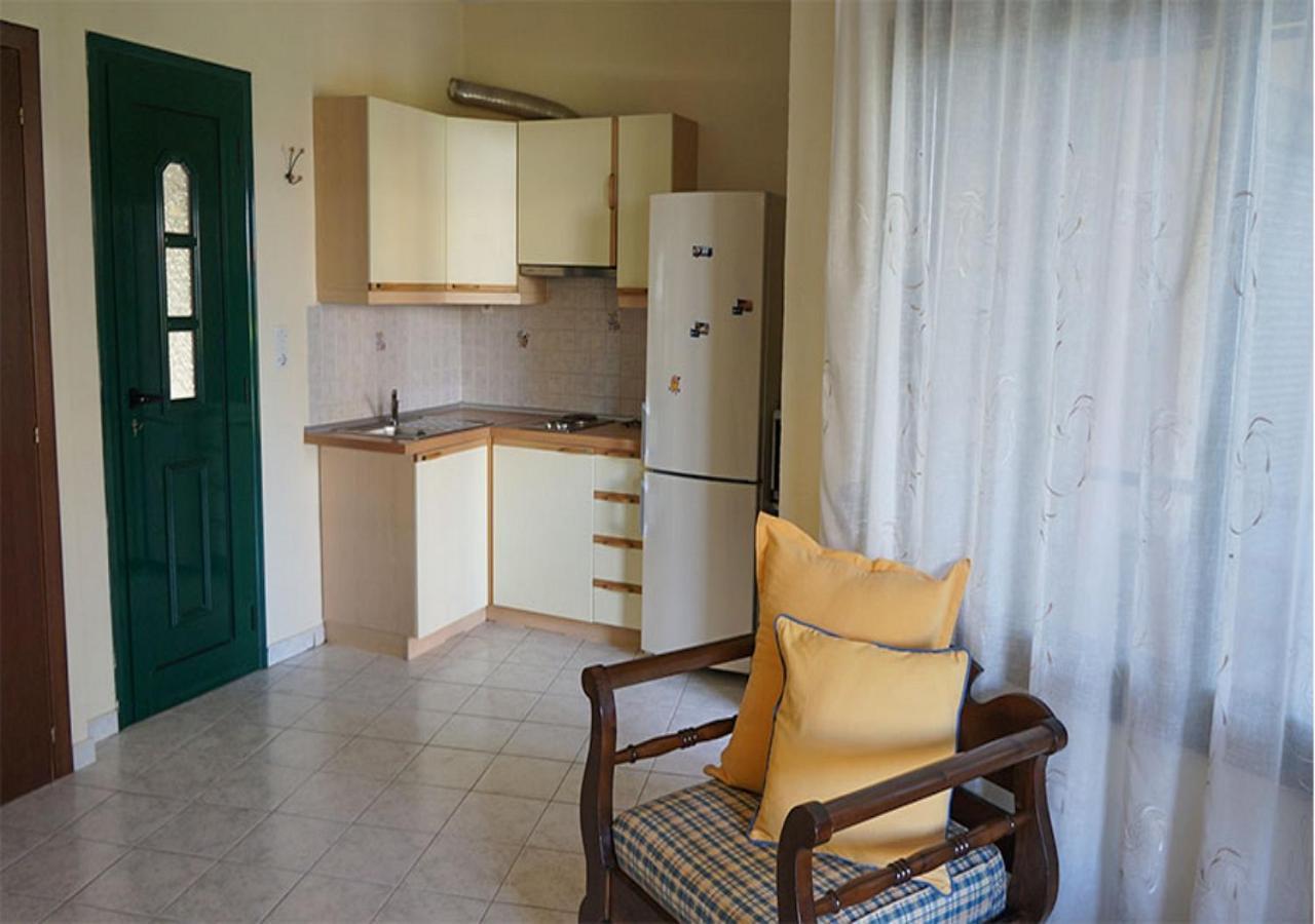 Eva'S Houses Nikiti Екстер'єр фото